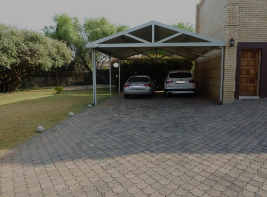 To Let 2 Bedroom Property for Rent in Raslouw A H Gauteng