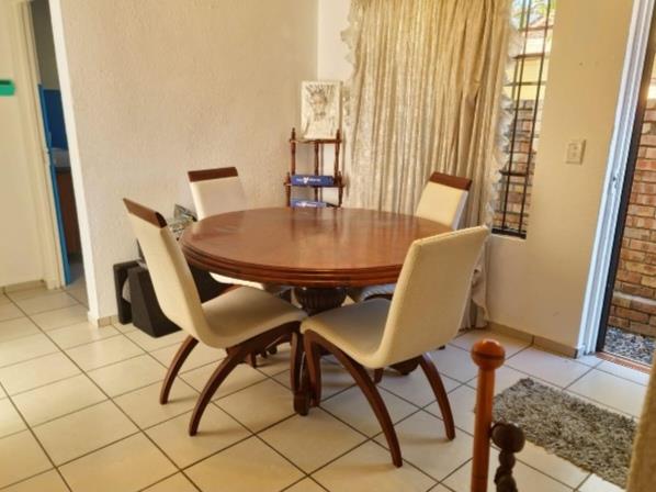 2 Bedroom Property for Sale in Equestria Gauteng