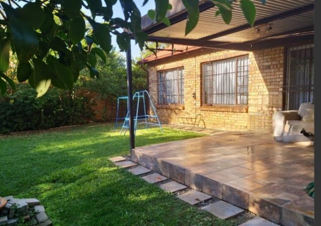 2 Bedroom Property for Sale in Equestria Gauteng