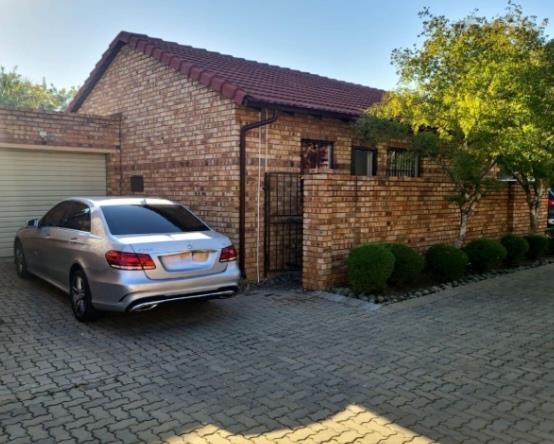 2 Bedroom Property for Sale in Equestria Gauteng