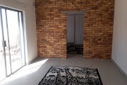 To Let 1 Bedroom Property for Rent in Moffat View Gauteng