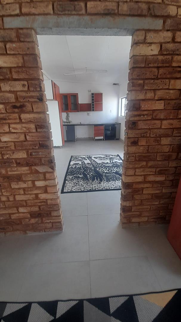 To Let 1 Bedroom Property for Rent in Moffat View Gauteng