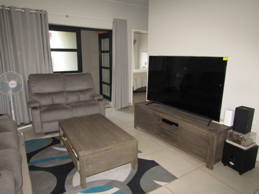 To Let 3 Bedroom Property for Rent in Bardene Gauteng