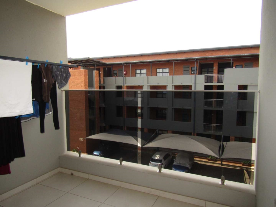 To Let 3 Bedroom Property for Rent in Bardene Gauteng