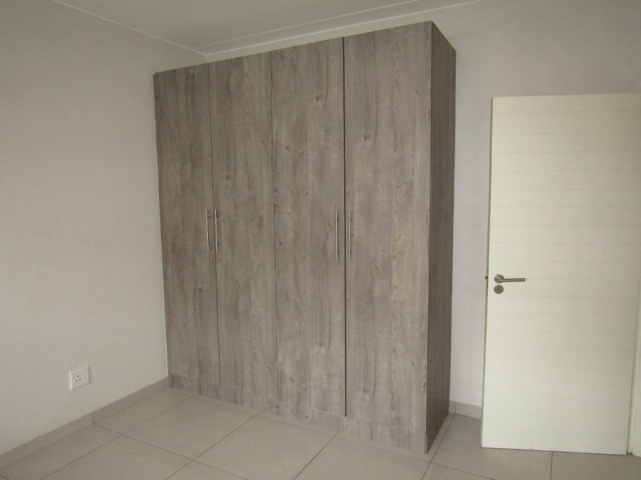 To Let 3 Bedroom Property for Rent in Bartlett Gauteng