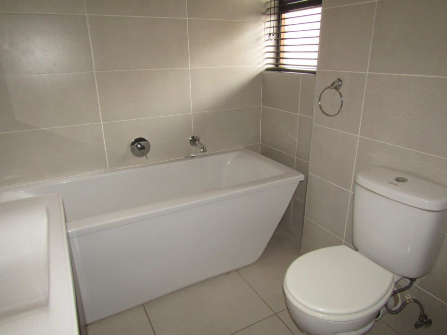 To Let 3 Bedroom Property for Rent in Bartlett Gauteng