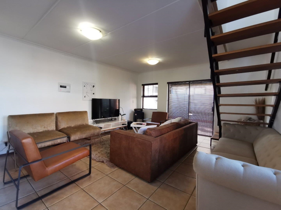 To Let 2 Bedroom Property for Rent in Albertsdal Gauteng