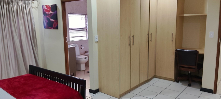 To Let 2 Bedroom Property for Rent in Bassonia Gauteng