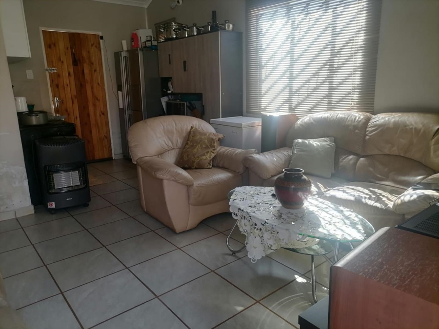 To Let 2 Bedroom Property for Rent in Savanna City Gauteng