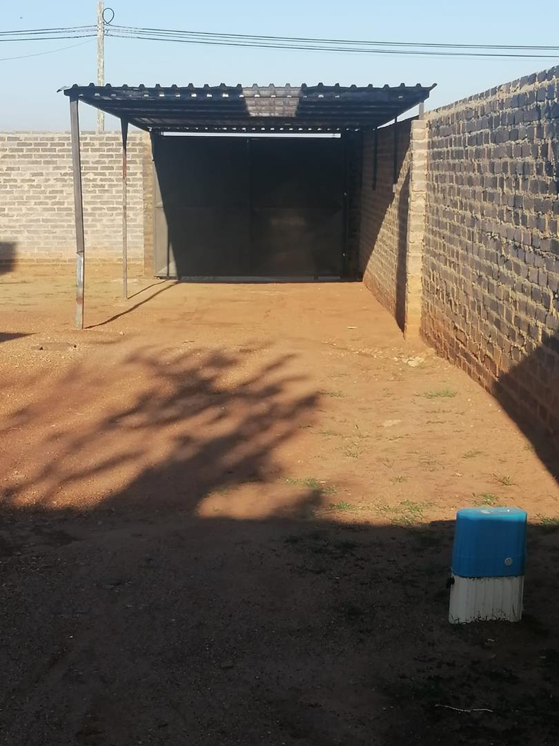 To Let 2 Bedroom Property for Rent in Savanna City Gauteng