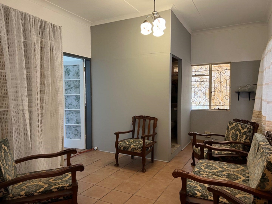 4 Bedroom Property for Sale in Mountain View Gauteng