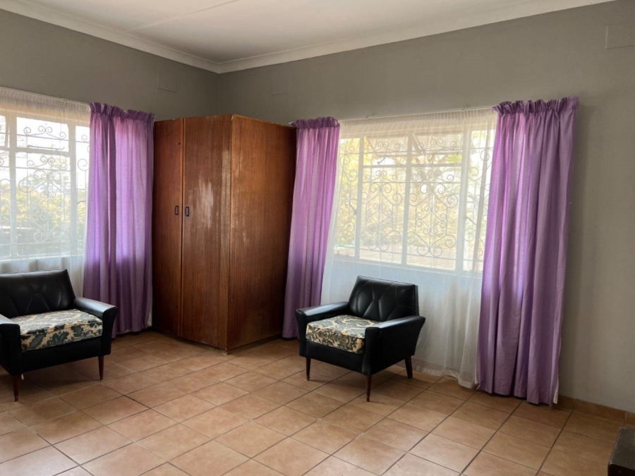 4 Bedroom Property for Sale in Mountain View Gauteng