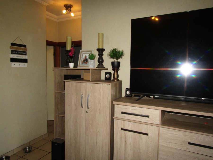 2 Bedroom Property for Sale in Ravenswood Gauteng