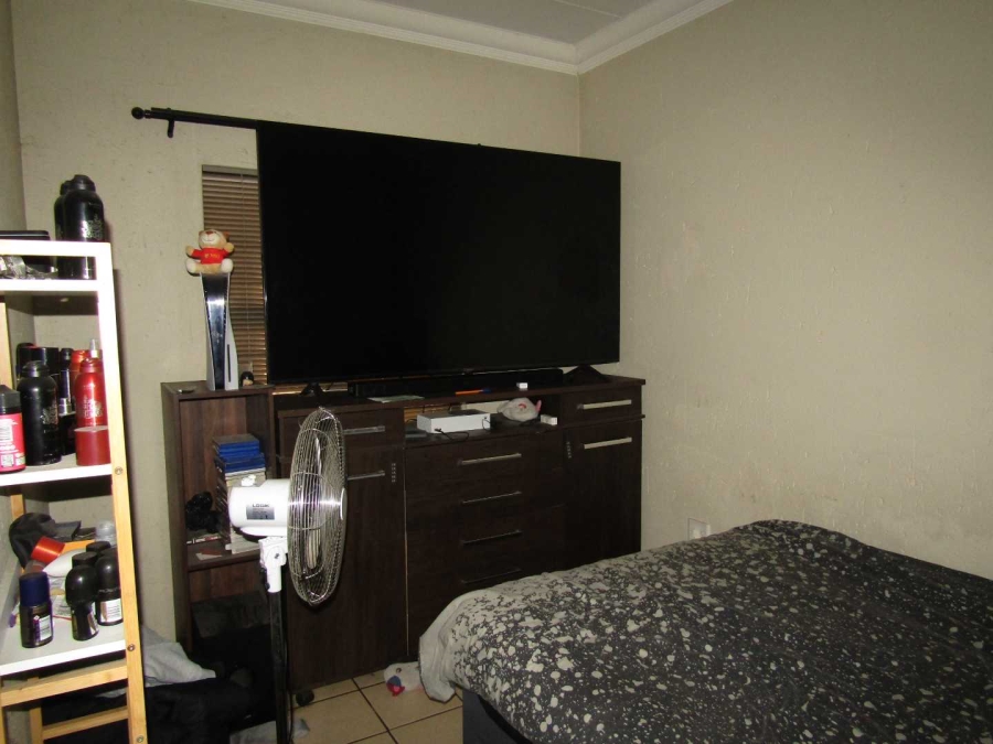 2 Bedroom Property for Sale in Ravenswood Gauteng