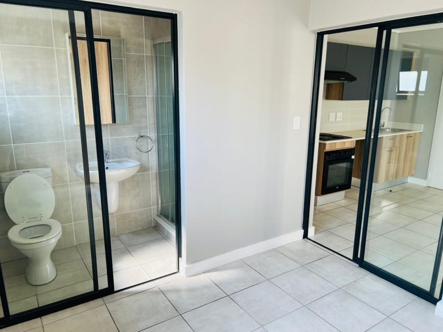 1 Bedroom Property for Sale in Modderfontein Gauteng