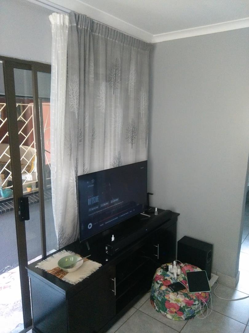 3 Bedroom Property for Sale in Eersterust Gauteng