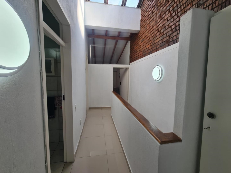 2 Bedroom Property for Sale in The Hill Gauteng