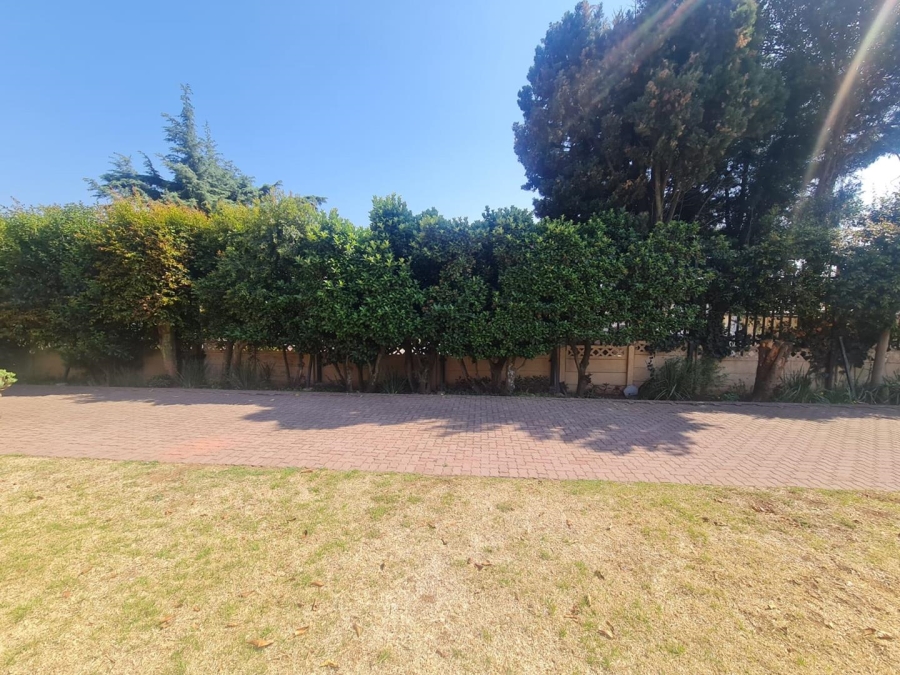 2 Bedroom Property for Sale in The Hill Gauteng