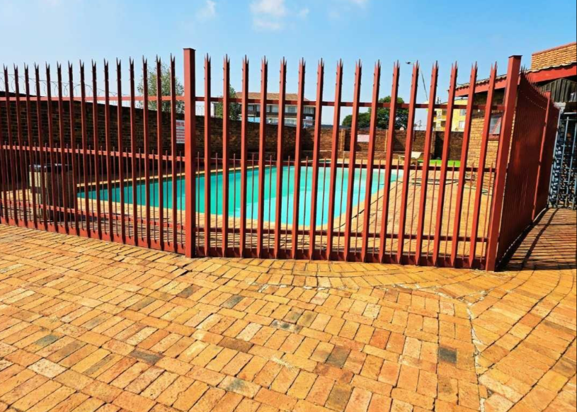 2 Bedroom Property for Sale in The Hill Gauteng