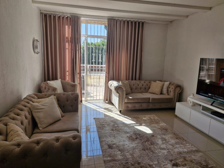 2 Bedroom Property for Sale in The Hill Gauteng