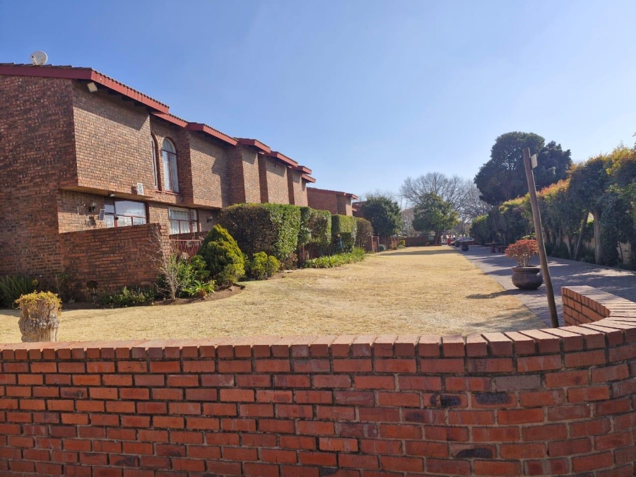 2 Bedroom Property for Sale in The Hill Gauteng