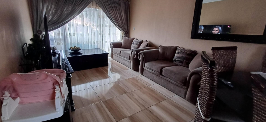 3 Bedroom Property for Sale in Tulisa Park Gauteng