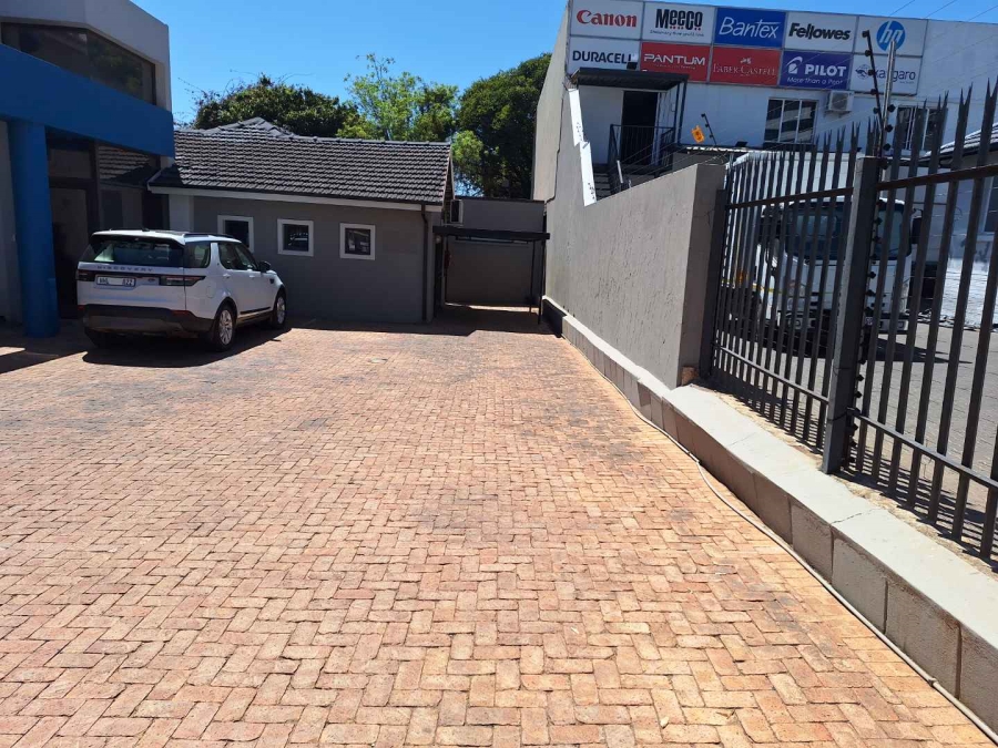 To Let commercial Property for Rent in Risidale Gauteng