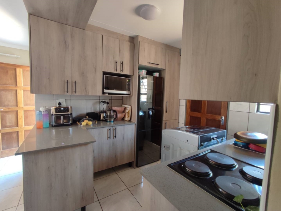 3 Bedroom Property for Sale in Kya Sands Gauteng