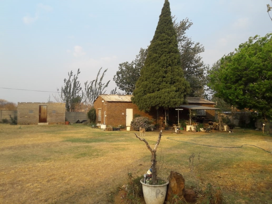 0 Bedroom Property for Sale in Finsbury Gauteng