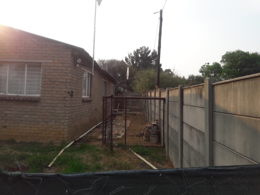 0 Bedroom Property for Sale in Finsbury Gauteng