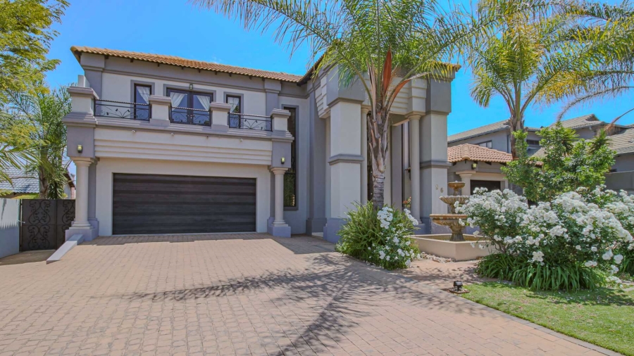 5 Bedroom Property for Sale in Midlands Estate Gauteng