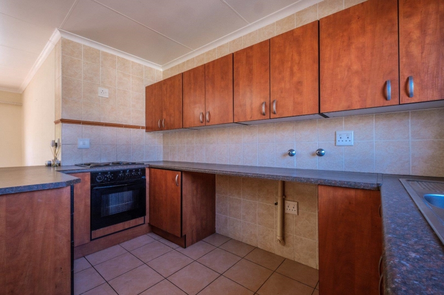 To Let 2 Bedroom Property for Rent in Brentwood Gauteng