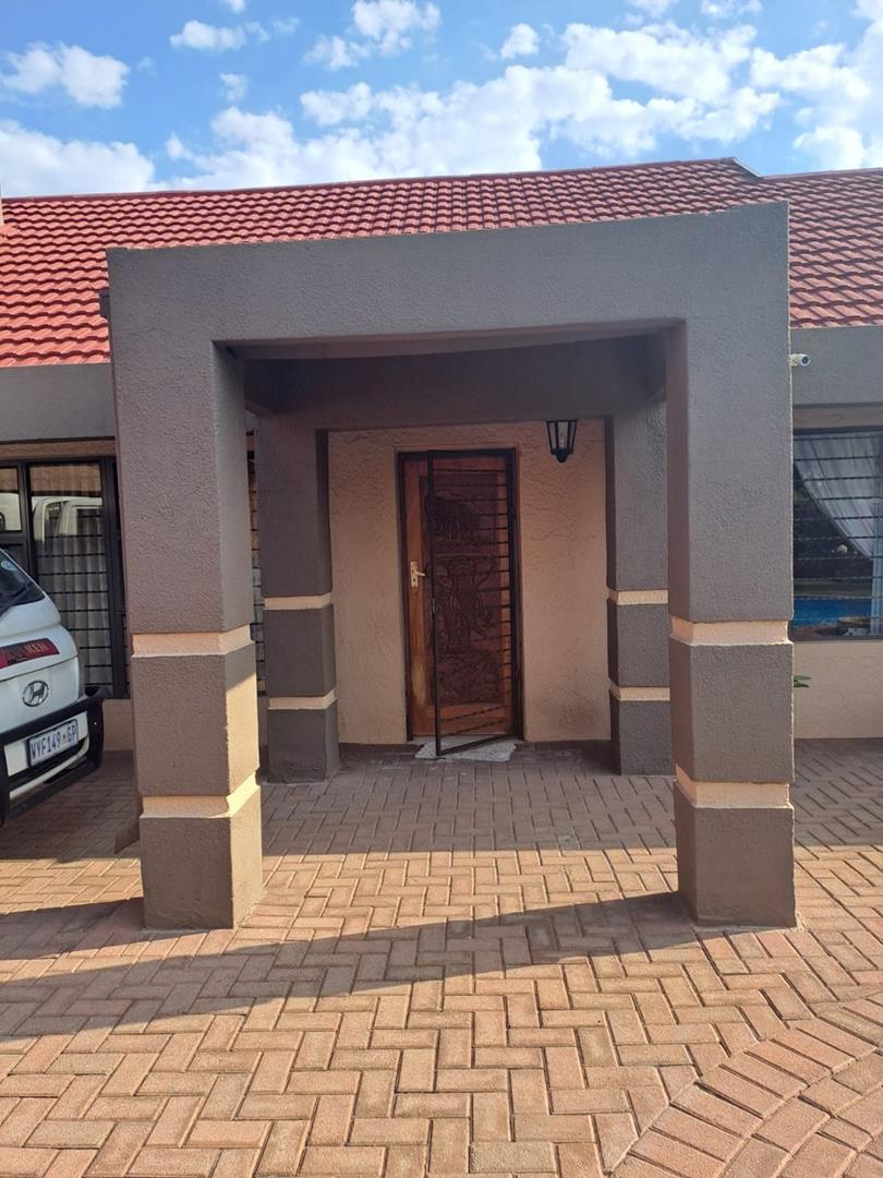 4 Bedroom Property for Sale in Modder East Gauteng