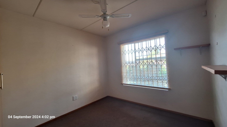 To Let 4 Bedroom Property for Rent in Pomona Gauteng