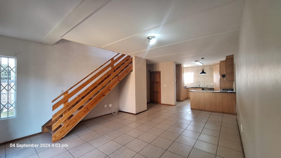 To Let 4 Bedroom Property for Rent in Pomona Gauteng