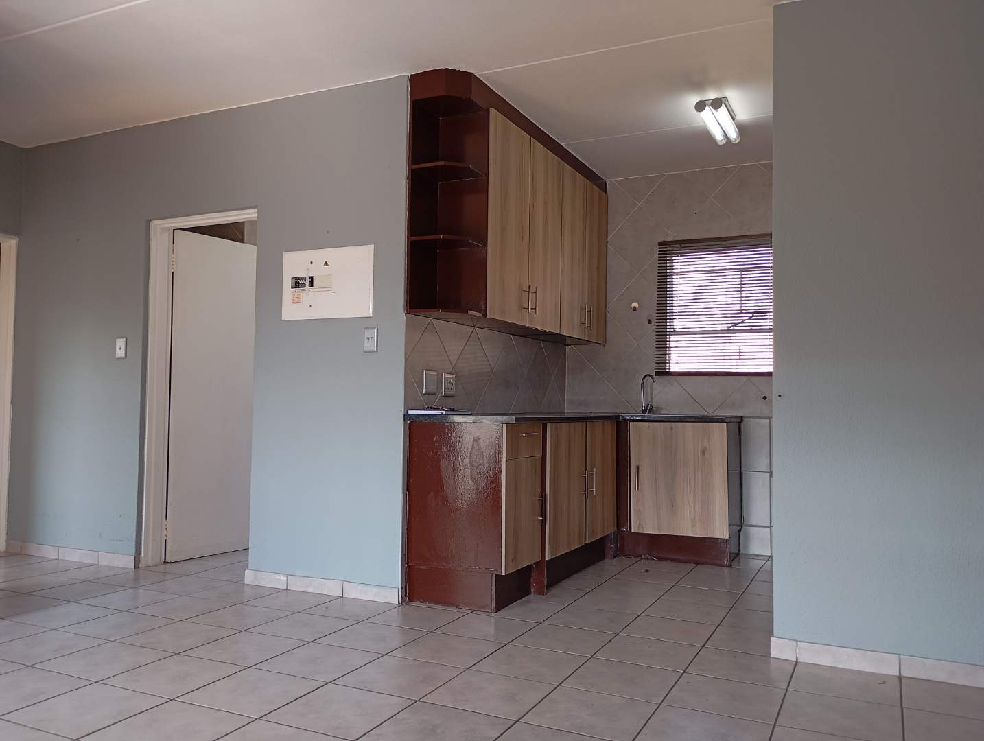 2 Bedroom Property for Sale in Linmeyer Gauteng