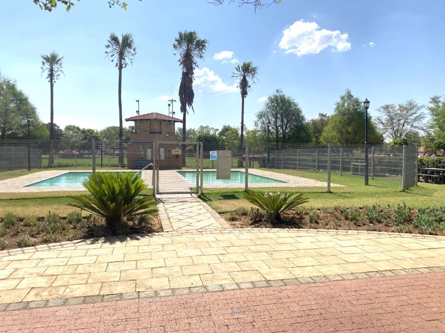 3 Bedroom Property for Sale in Equestria Gauteng