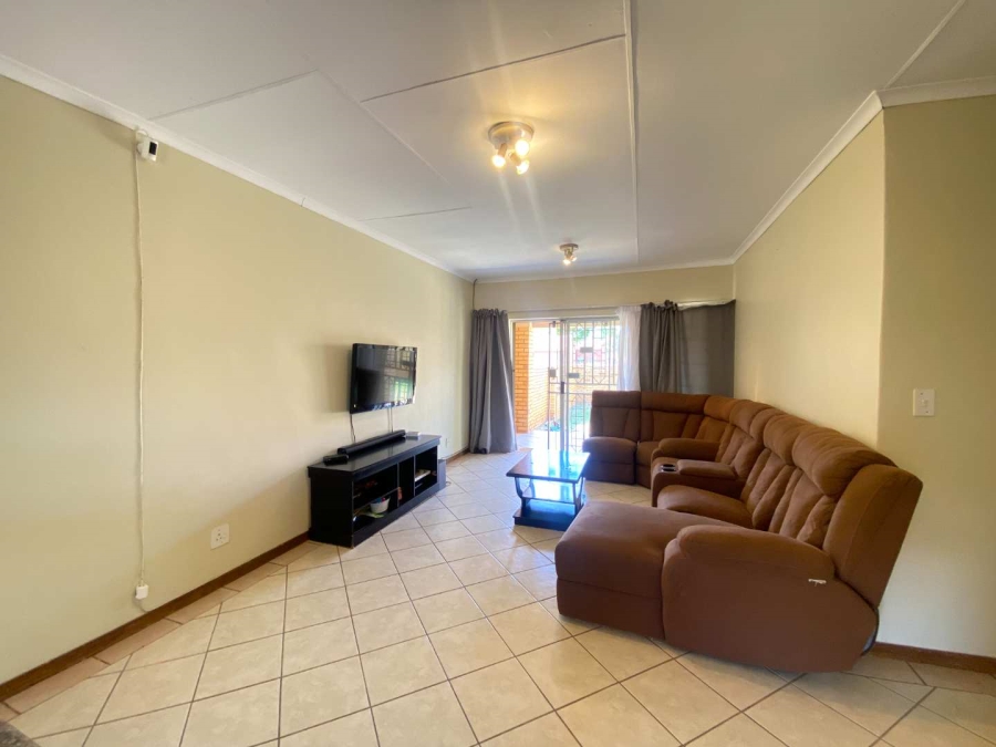 3 Bedroom Property for Sale in Equestria Gauteng