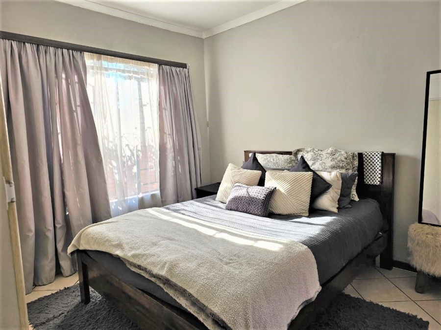 3 Bedroom Property for Sale in Equestria Gauteng