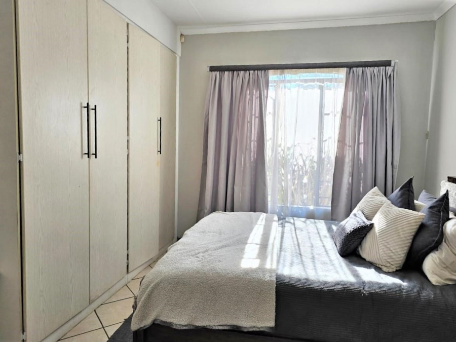 3 Bedroom Property for Sale in Equestria Gauteng