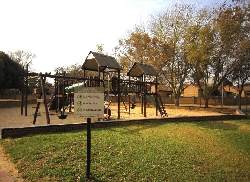 3 Bedroom Property for Sale in Equestria Gauteng