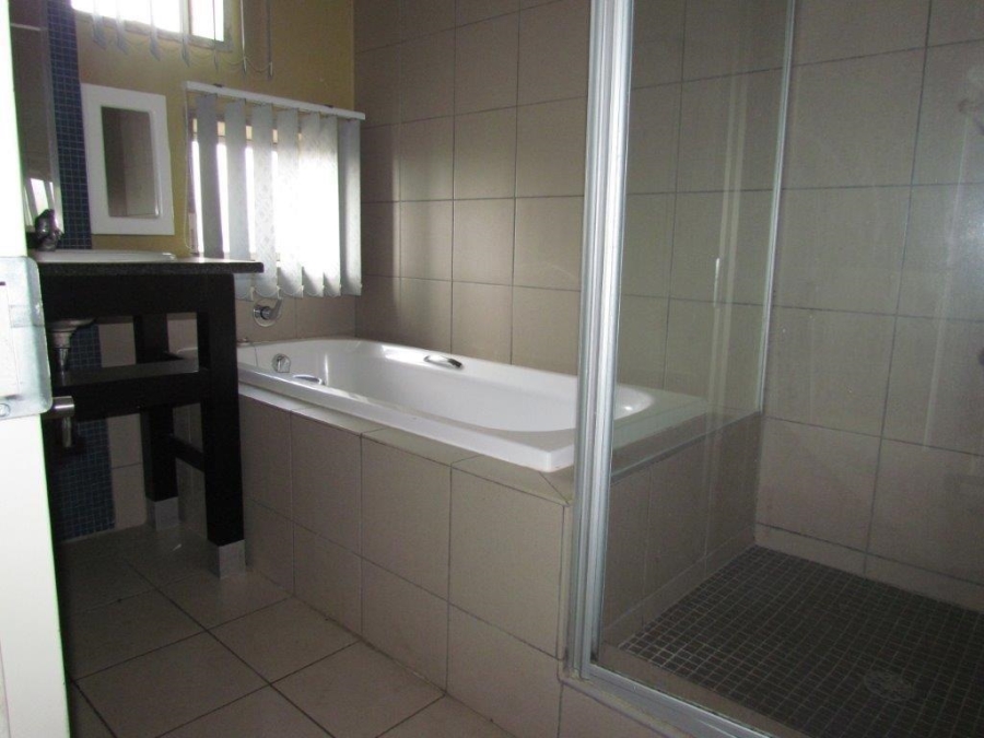 2 Bedroom Property for Sale in Hatfield Gauteng