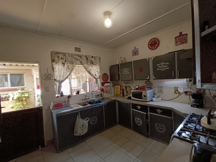 4 Bedroom Property for Sale in Valhalla Gauteng