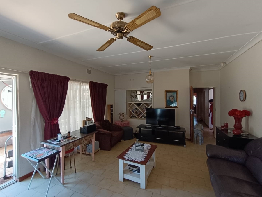 4 Bedroom Property for Sale in Valhalla Gauteng