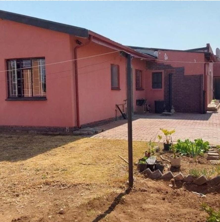 2 Bedroom Property for Sale in Tembisa Gauteng