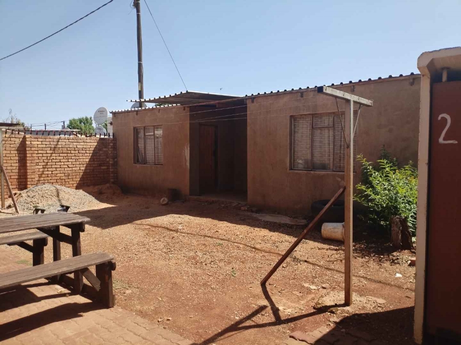 To Let 2 Bedroom Property for Rent in Mahube Valley Gauteng