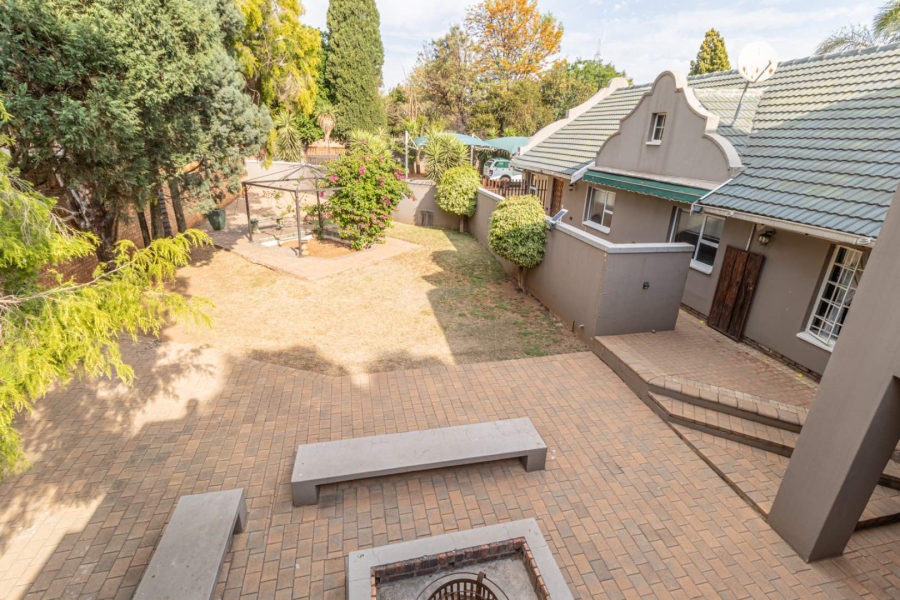 3 Bedroom Property for Sale in Wilgeheuwel Gauteng