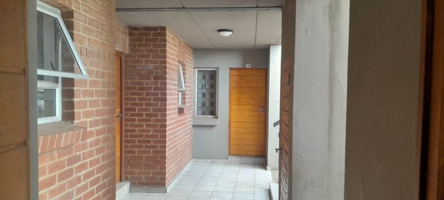 2 Bedroom Property for Sale in Esther Park Gauteng