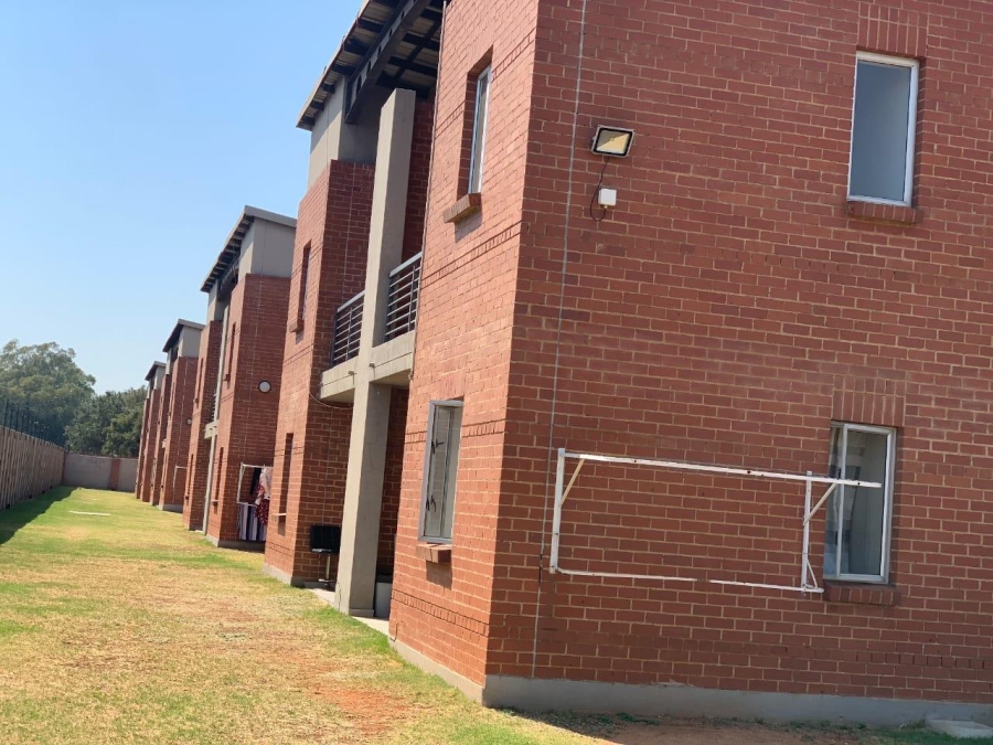 2 Bedroom Property for Sale in Esther Park Gauteng