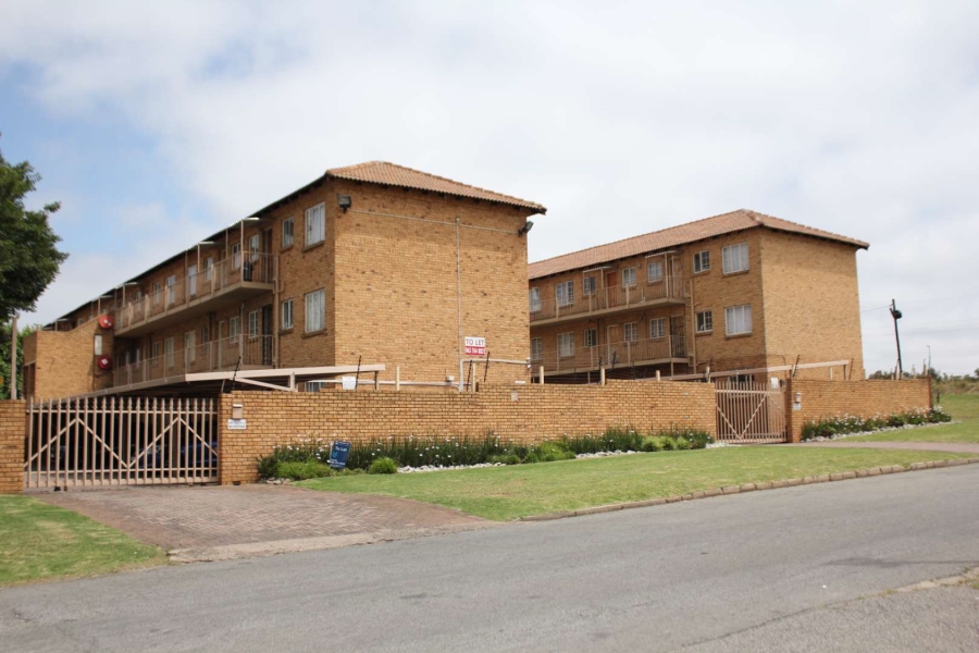 To Let 2 Bedroom Property for Rent in Mindalore Gauteng